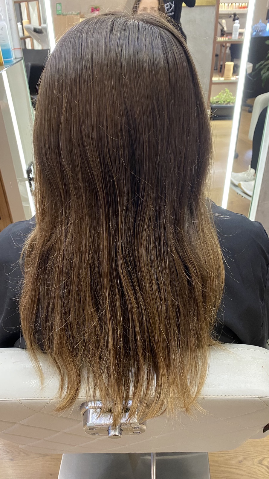 Registro de resultado de mechas realizado no Ana Arboit Espaço de Beleza